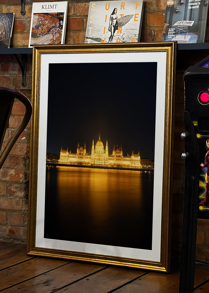 Parlament Budapešť v noci