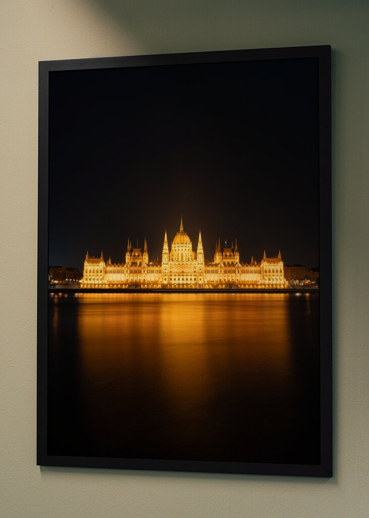 Parlament Budapešť v noci