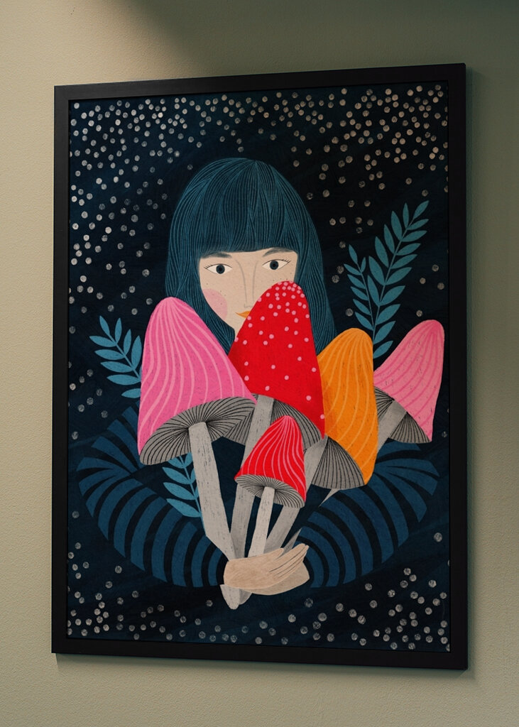 femme au bouquet de champignons