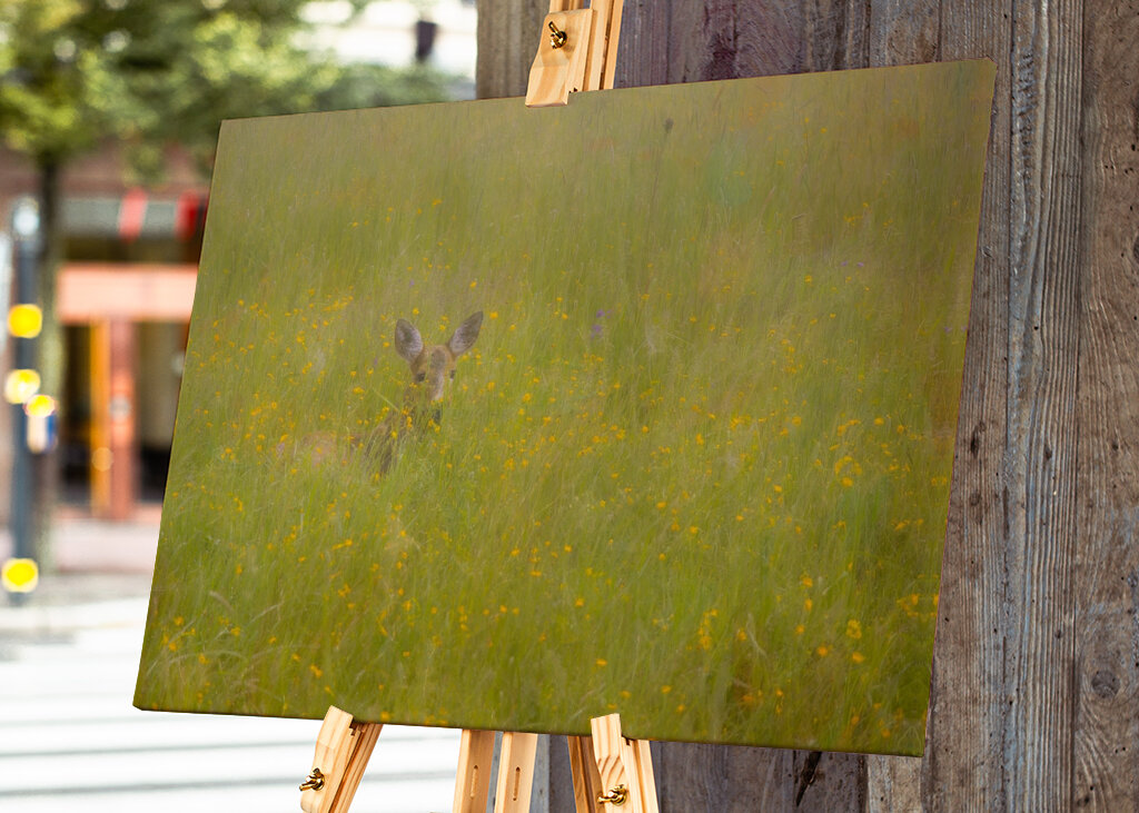 A szarvas a fű rejtett birodalmában