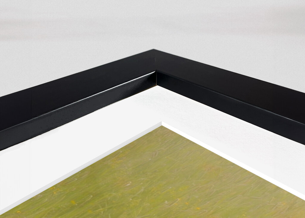 A szarvas a fű rejtett birodalmában