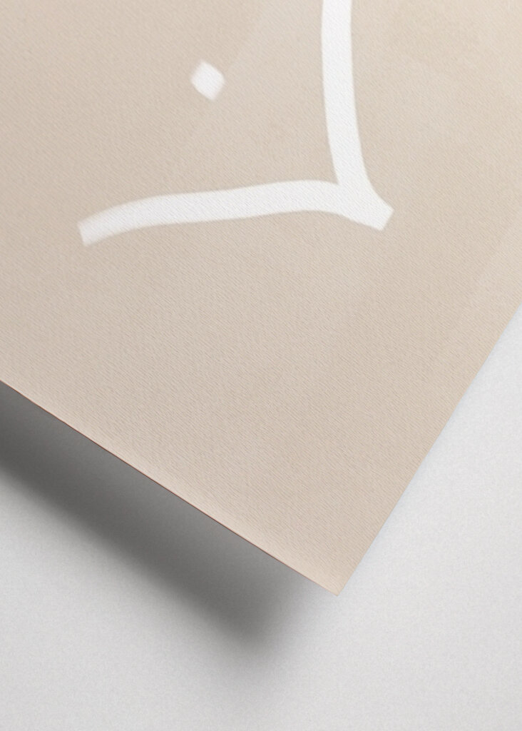 Minimalist Nude Lines