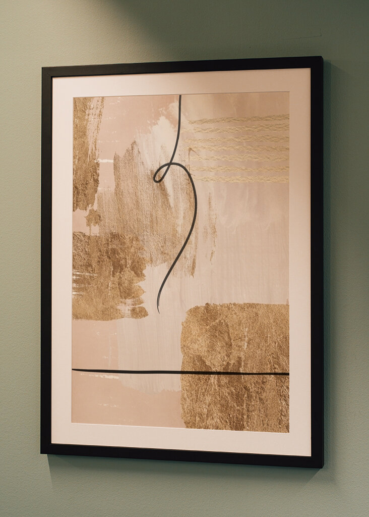 Abstract Gold Elegance