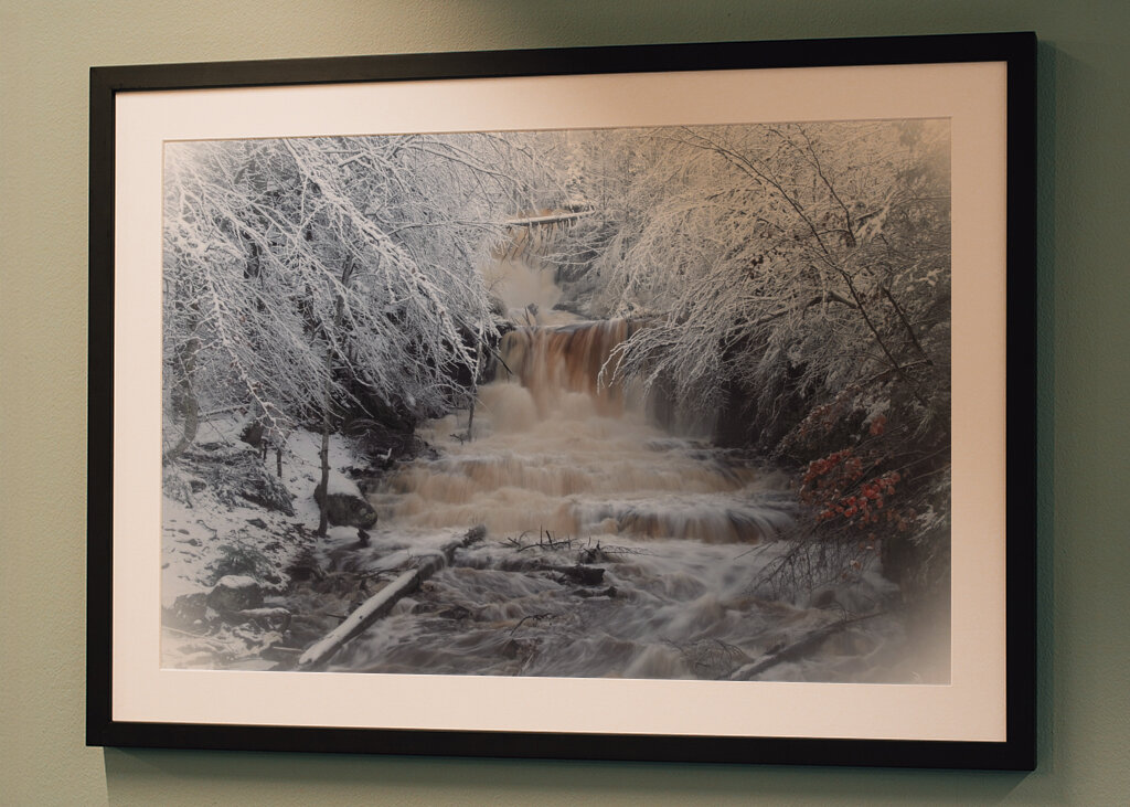 Wodospad zimą i mróz