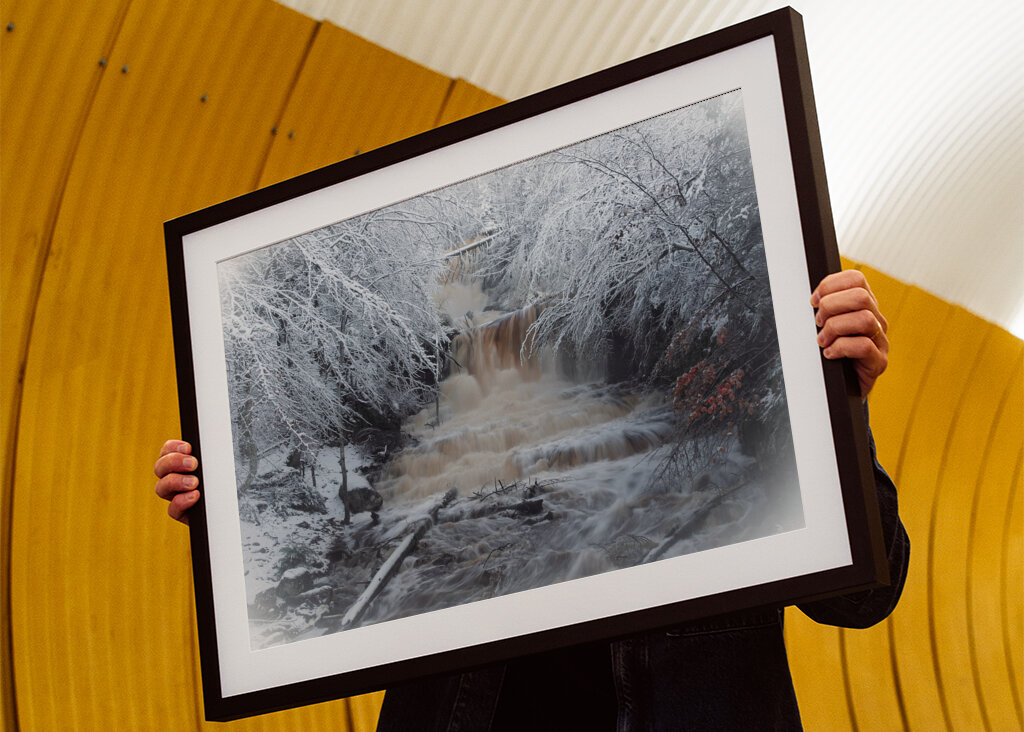 Wodospad zimą i mróz