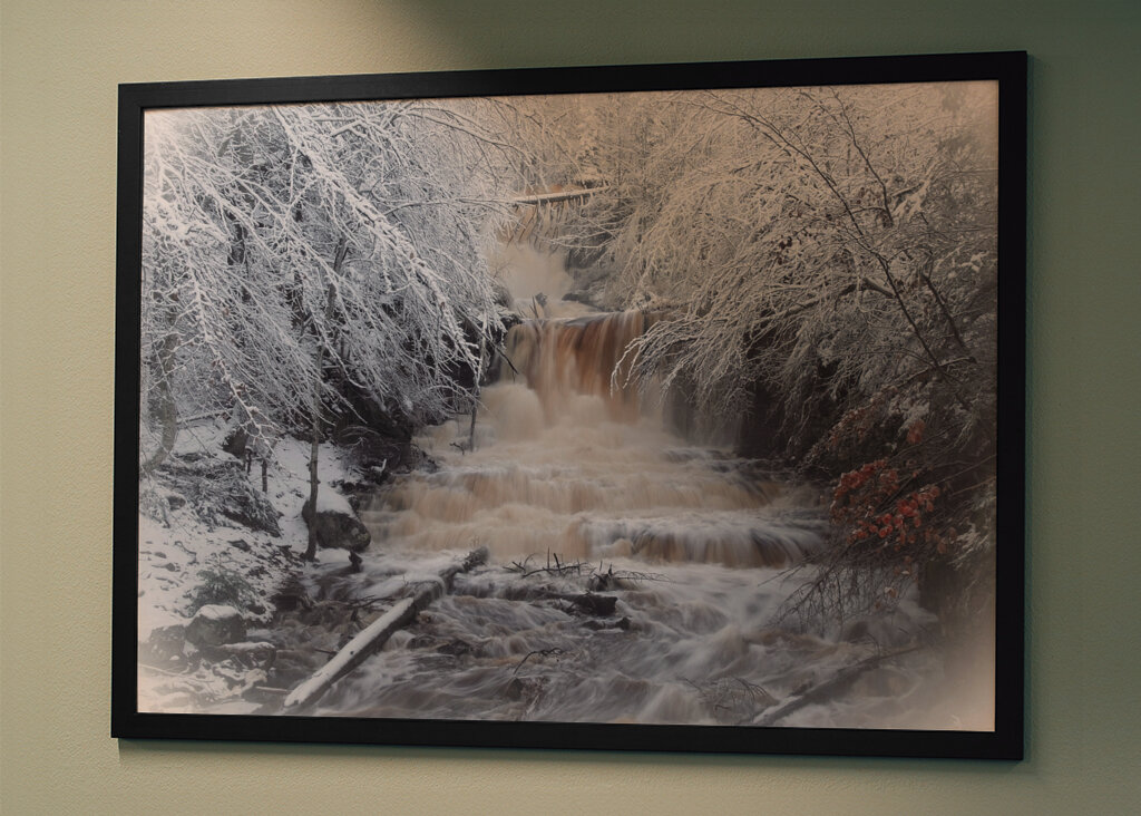 Wodospad zimą i mróz