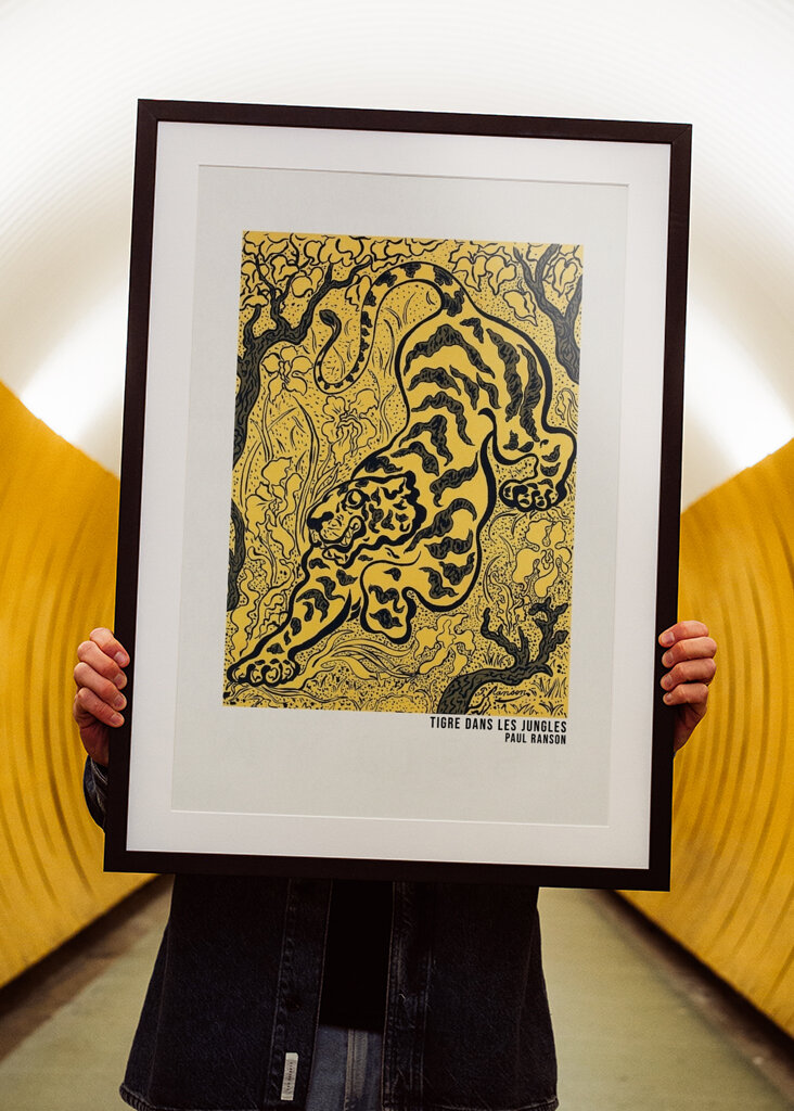 Skok tygra v džungli