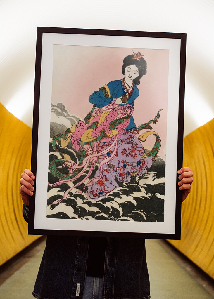 Himmlischer anmutiger Spaziergang