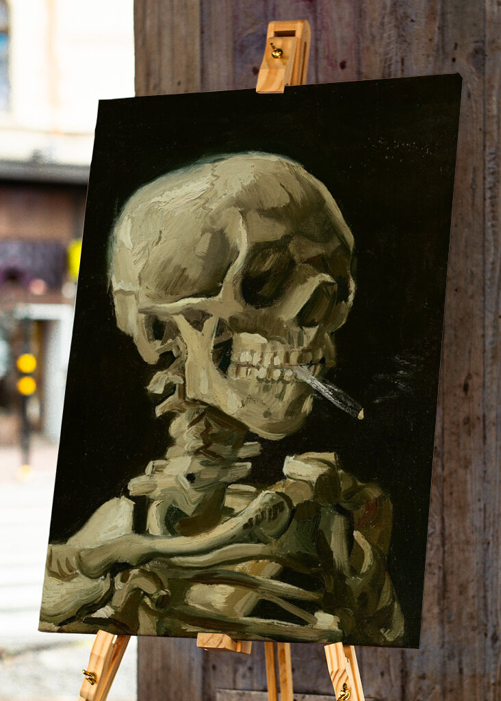 Silencio de calavera humeante