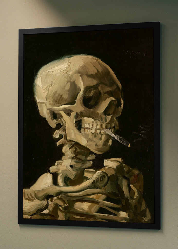 Silencio de calavera humeante