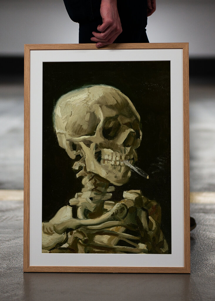 Silencio de calavera humeante