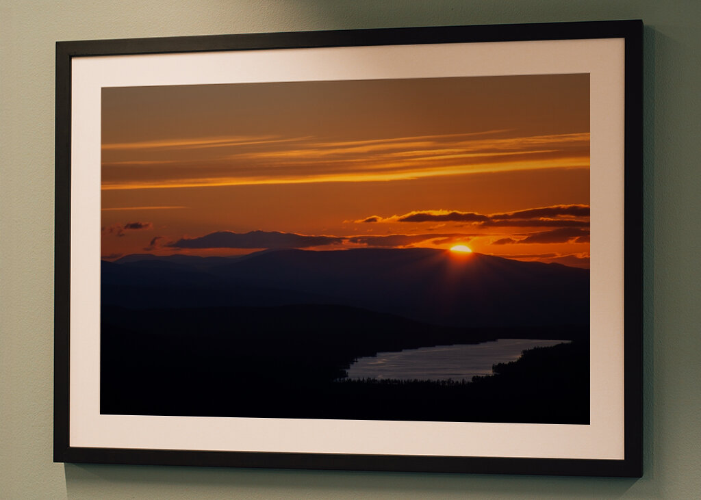 Coucher de soleil sur le lac Burusjön