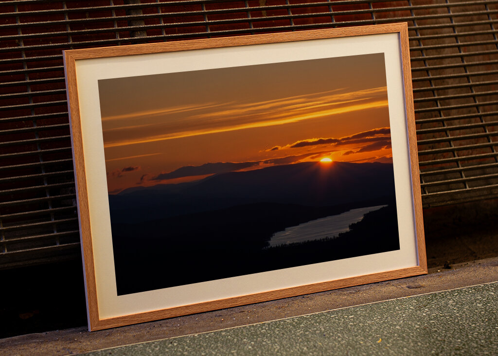 Coucher de soleil sur le lac Burusjön