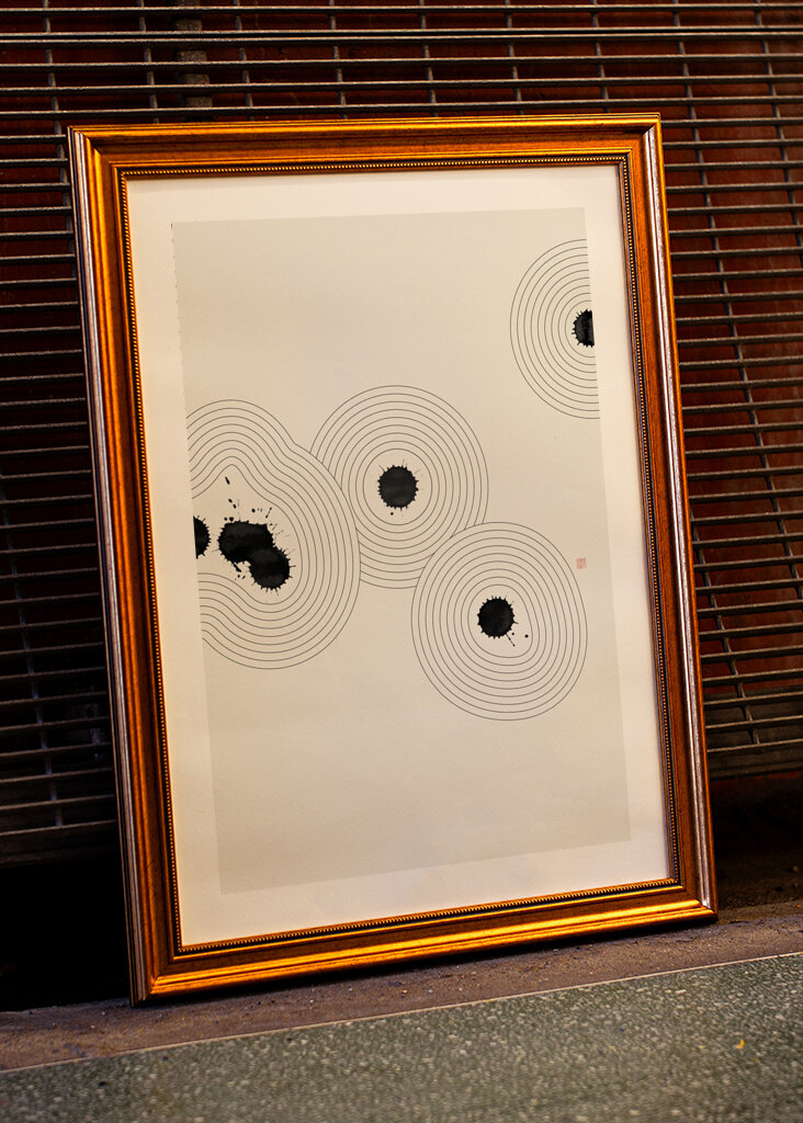 Harmonie zvlněných inkoustů