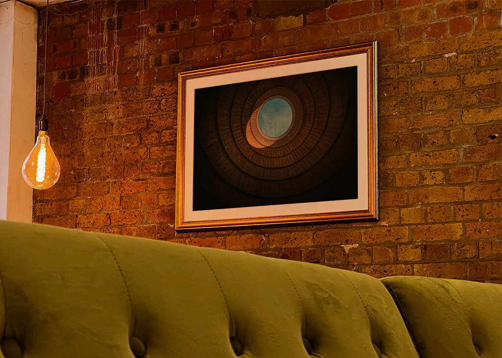 Verlassener Kühlturm IM