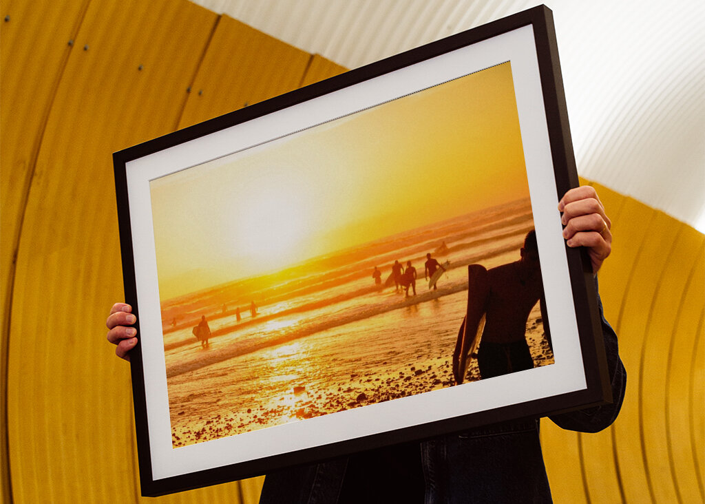 Surfen bei Sonnenuntergang