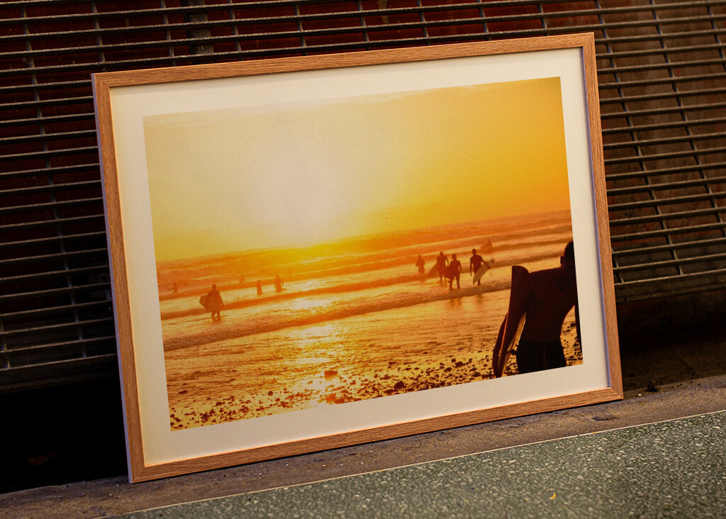 Surfen bei Sonnenuntergang