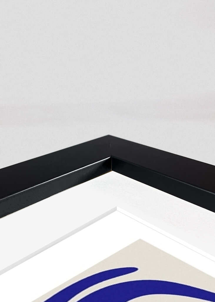 Flytende blå former