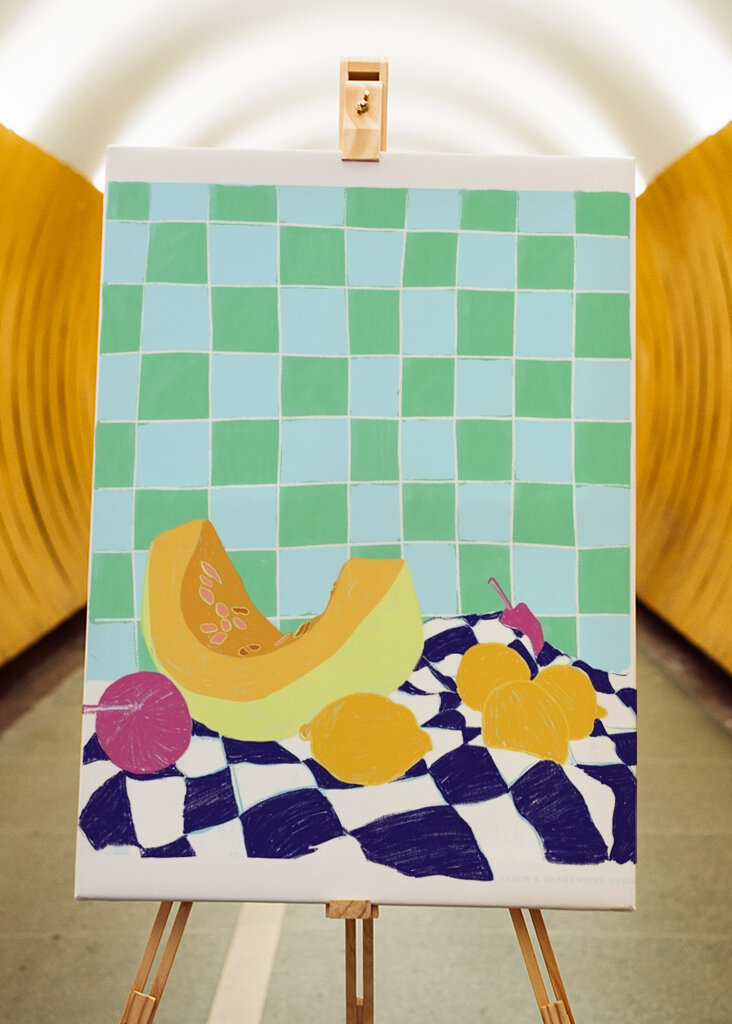 Frukt på rutete klut