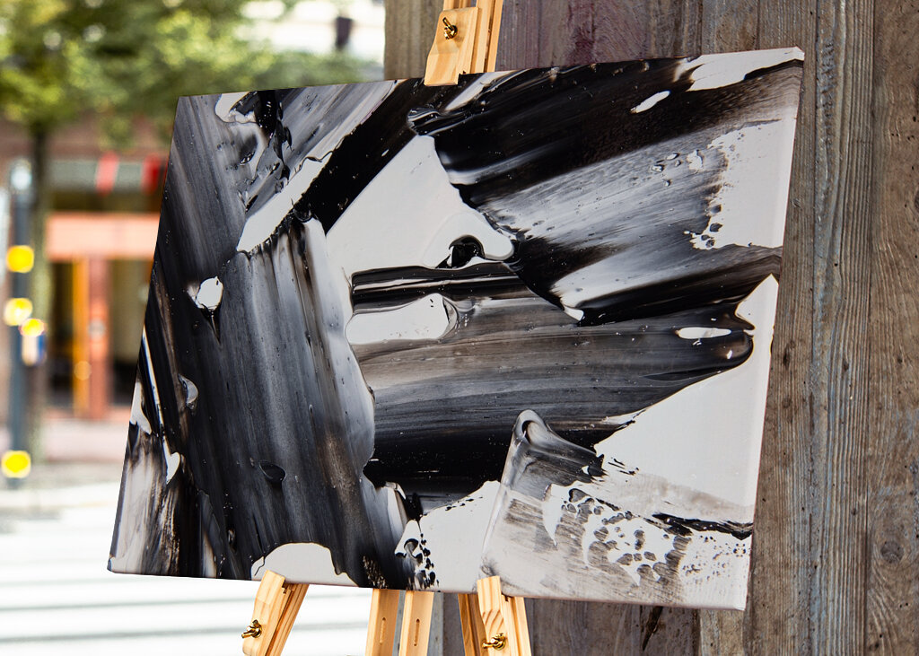 Tratti monocromatici