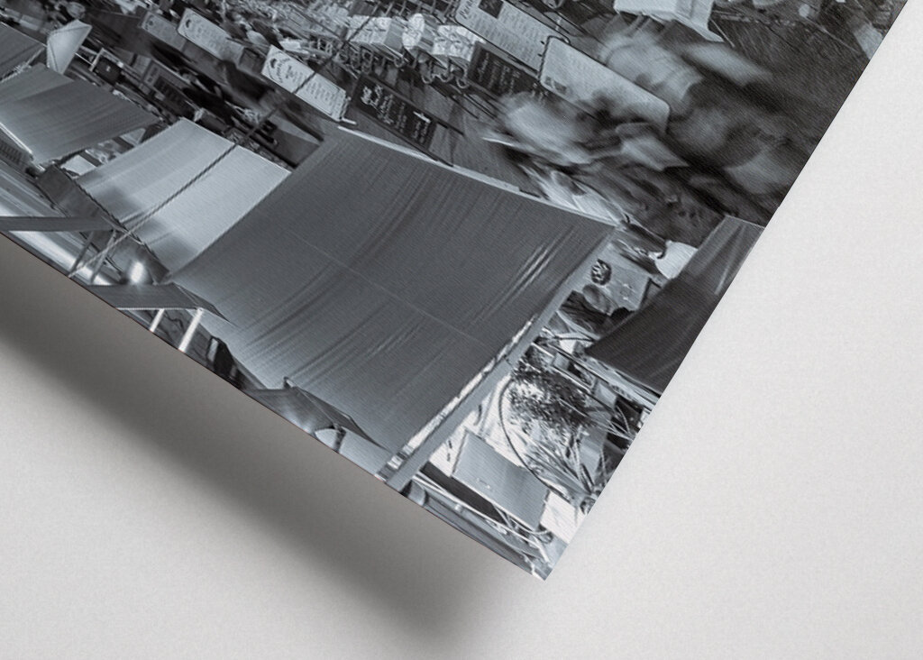  Cours Saleya in Nice at night