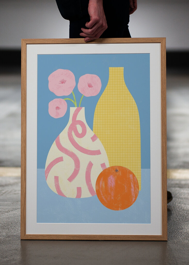 Trio di vasi e frutta