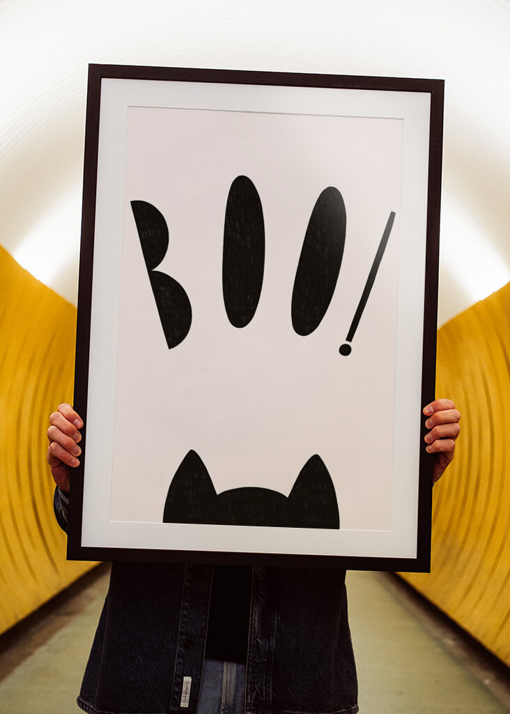 Überraschungsgruß der Katze