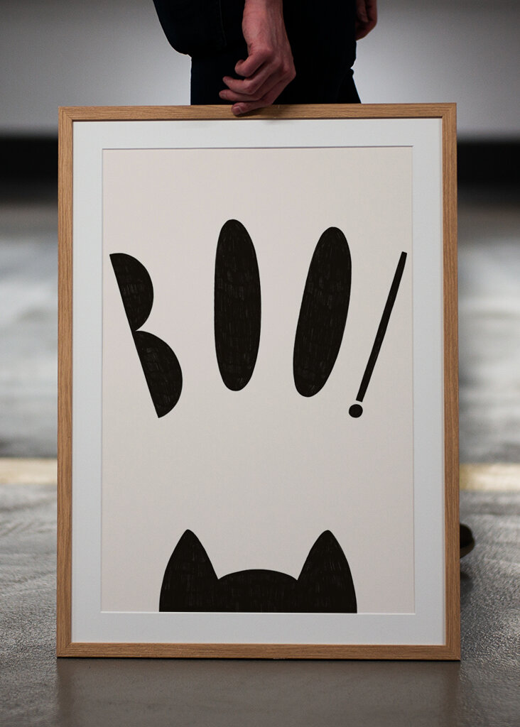 Überraschungsgruß der Katze