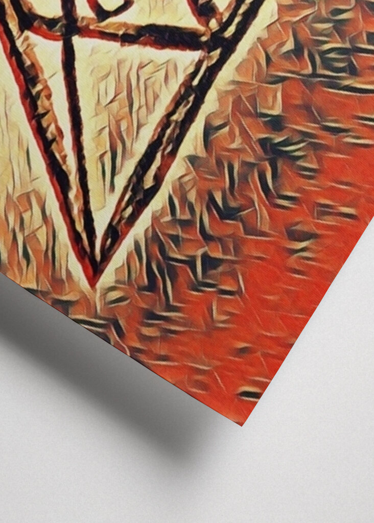 Eye of Horus pyramid 