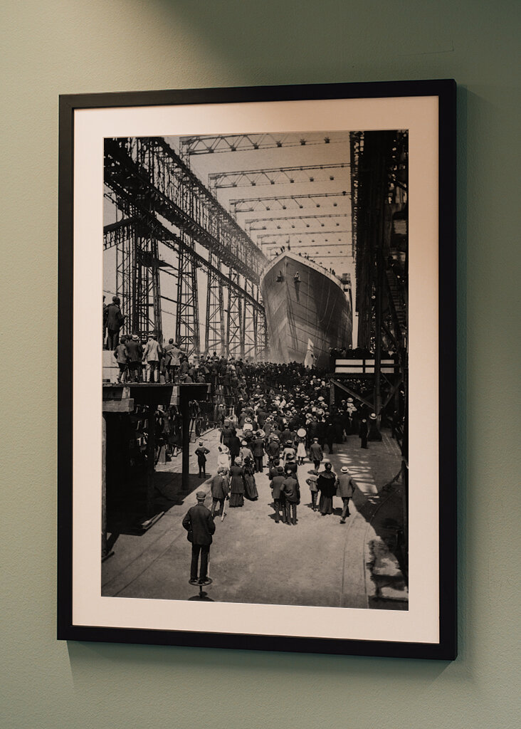 RMS Titanic Staple Leaf