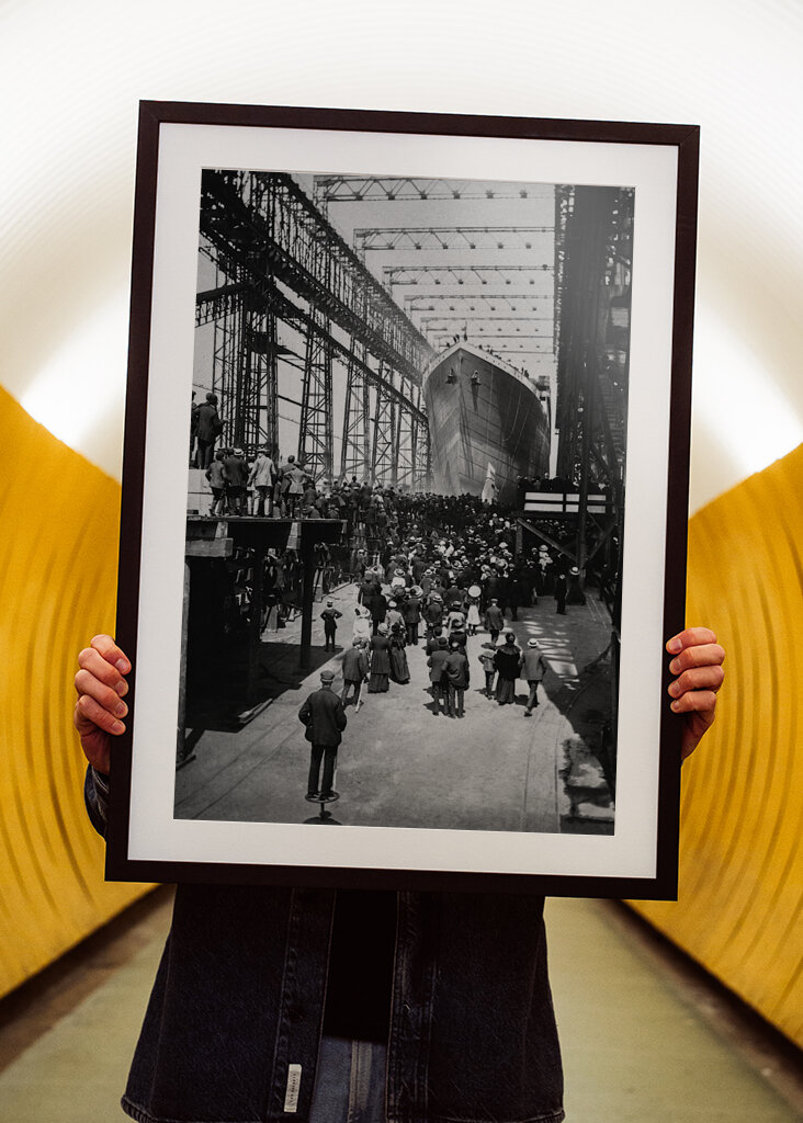 RMS Titanic Staple Leaf