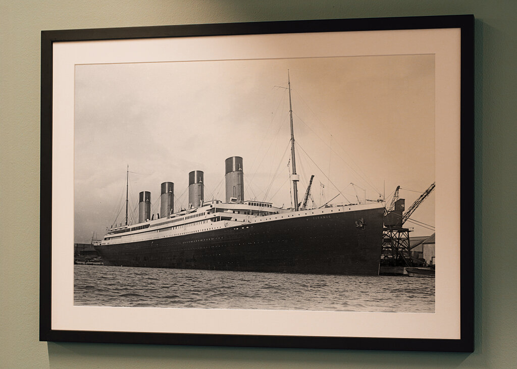 RMS Titanic Im Dock