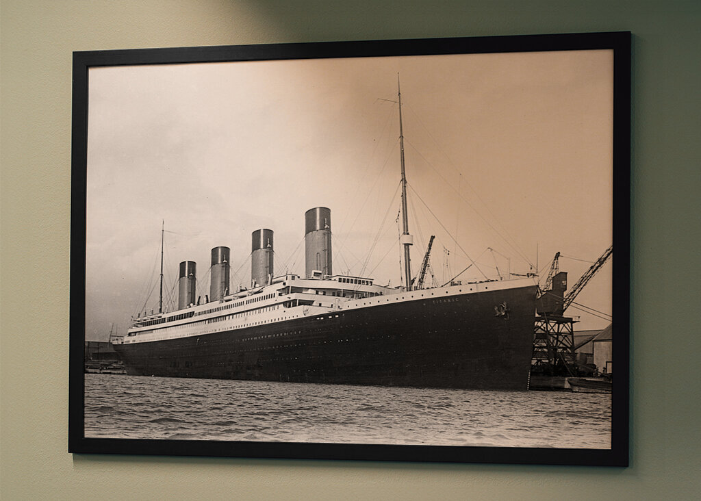 RMS Titanic Im Dock