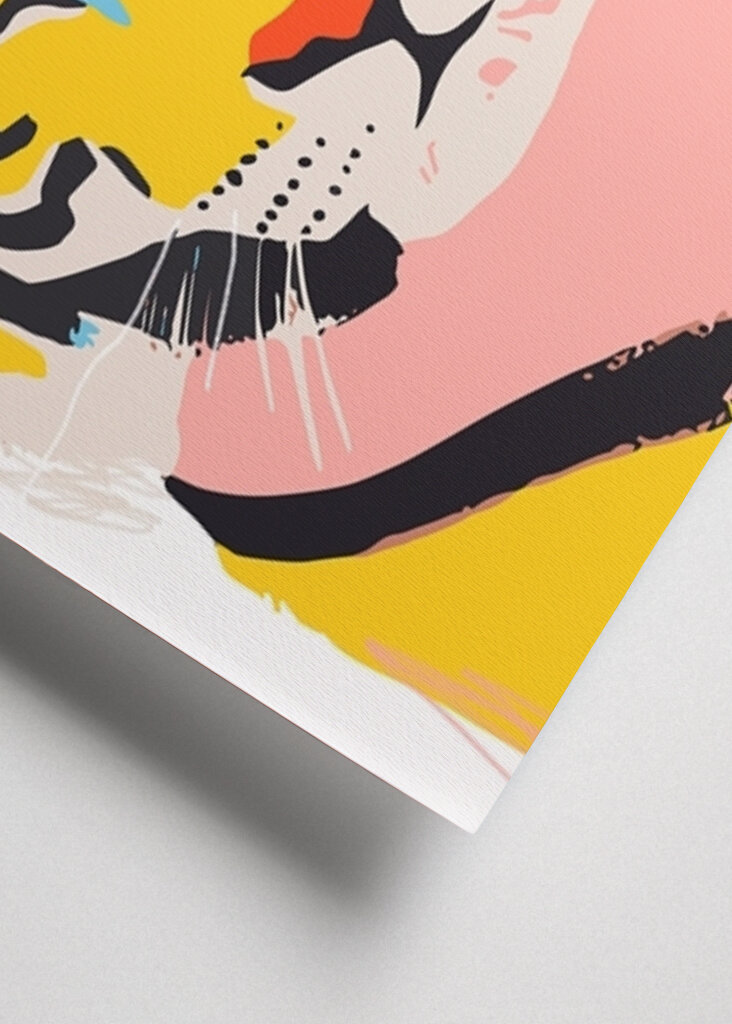 Tiger umgeben von Blumen