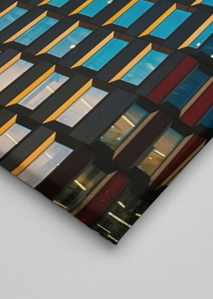 Geometric Urban Reflection