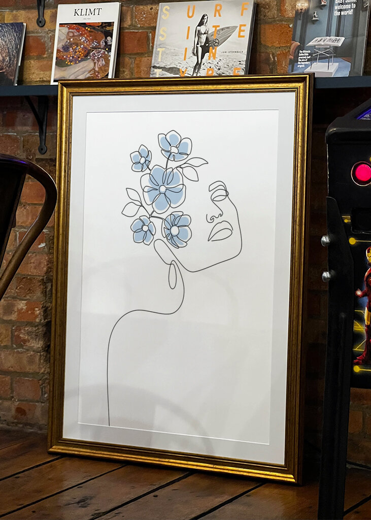 Niebieska Dziewczyna Bloom