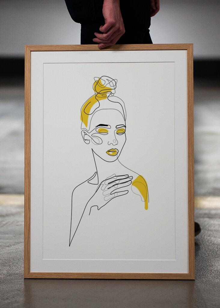 Messy Beauty in Senf