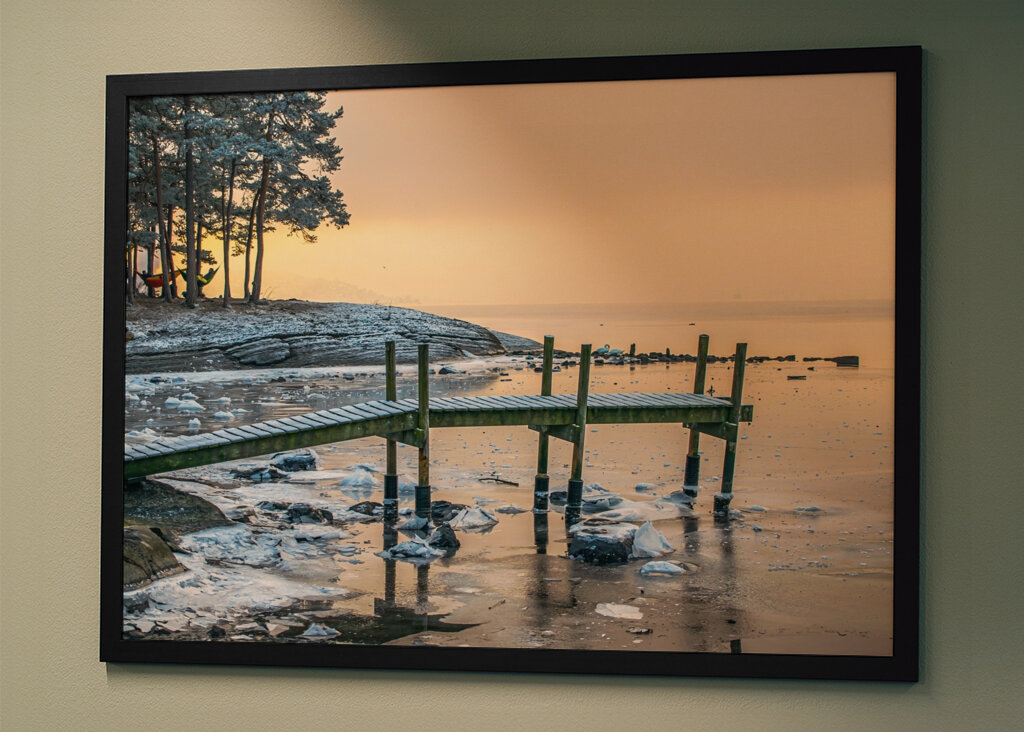 Tramonto invernale nel mare ghiacciato