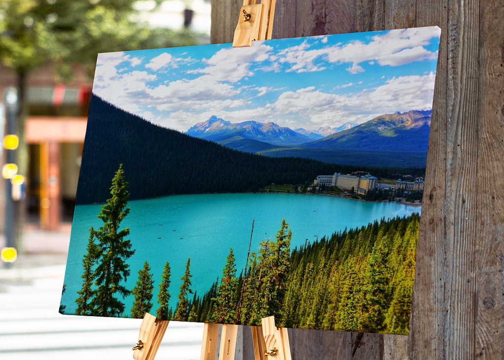 Kaunis Louise-järvi