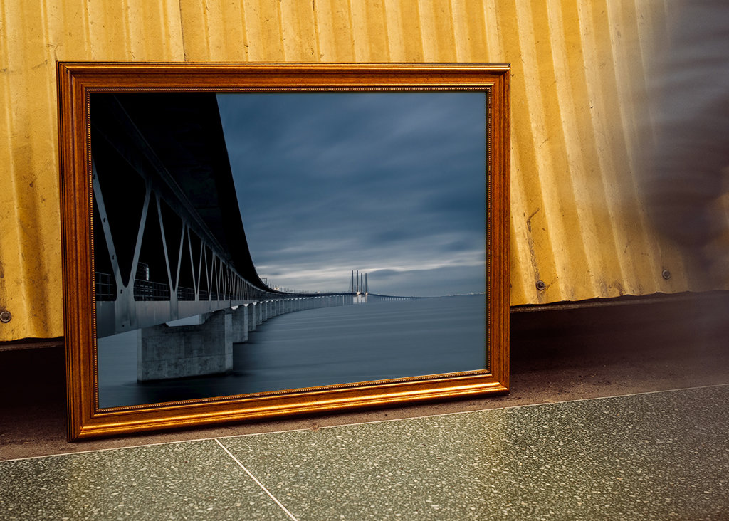 Al di là dello Stretto