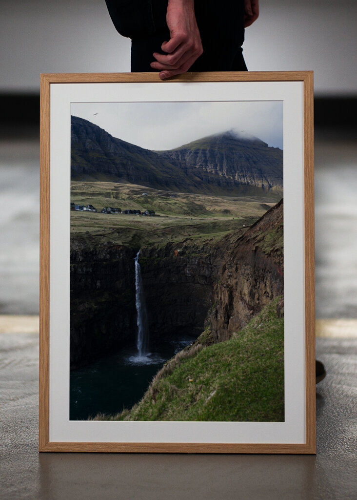 Faerská hora a vodopád