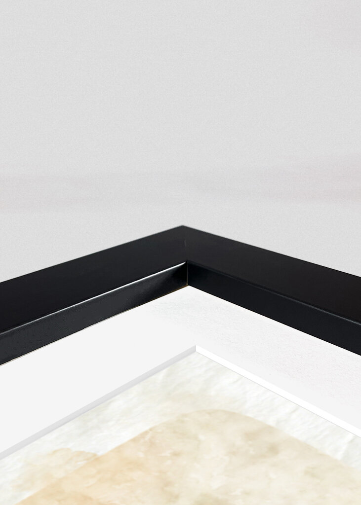 Coastal Calm Horizon