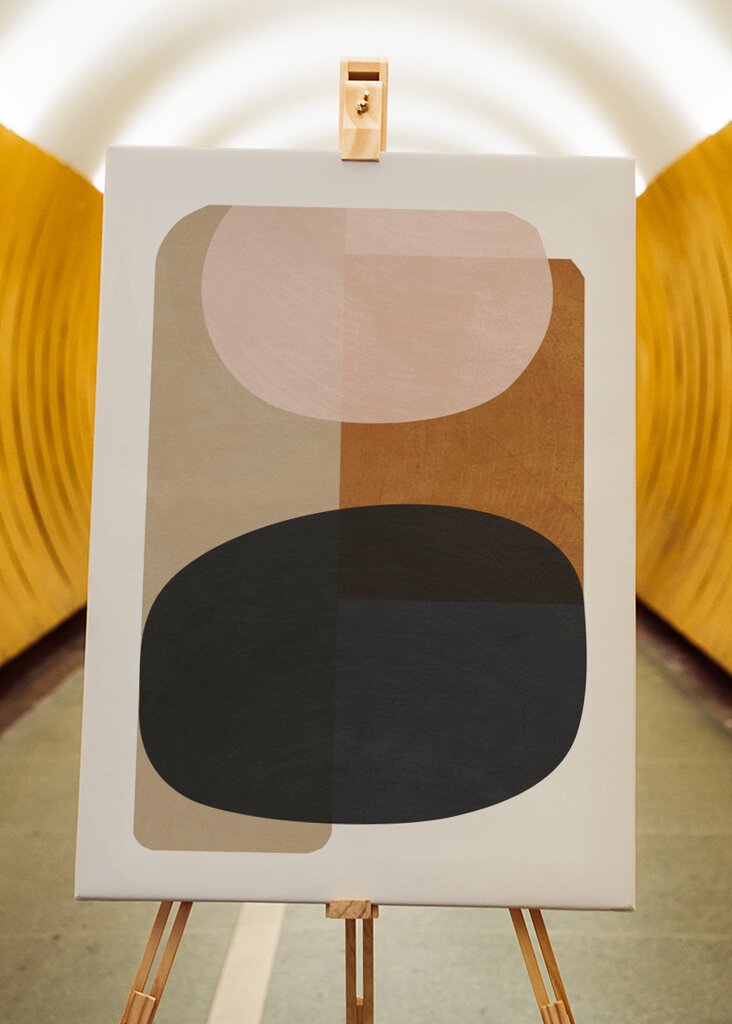 Abstract Minimal With Geometric Shapes