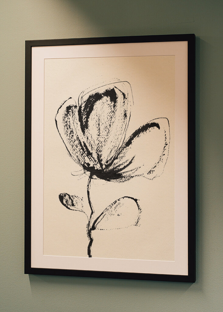 Petal Sketch Essence