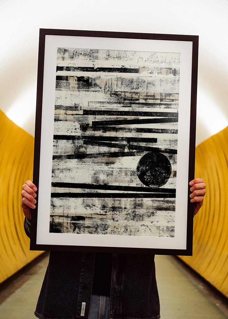 Monochrome Linescape