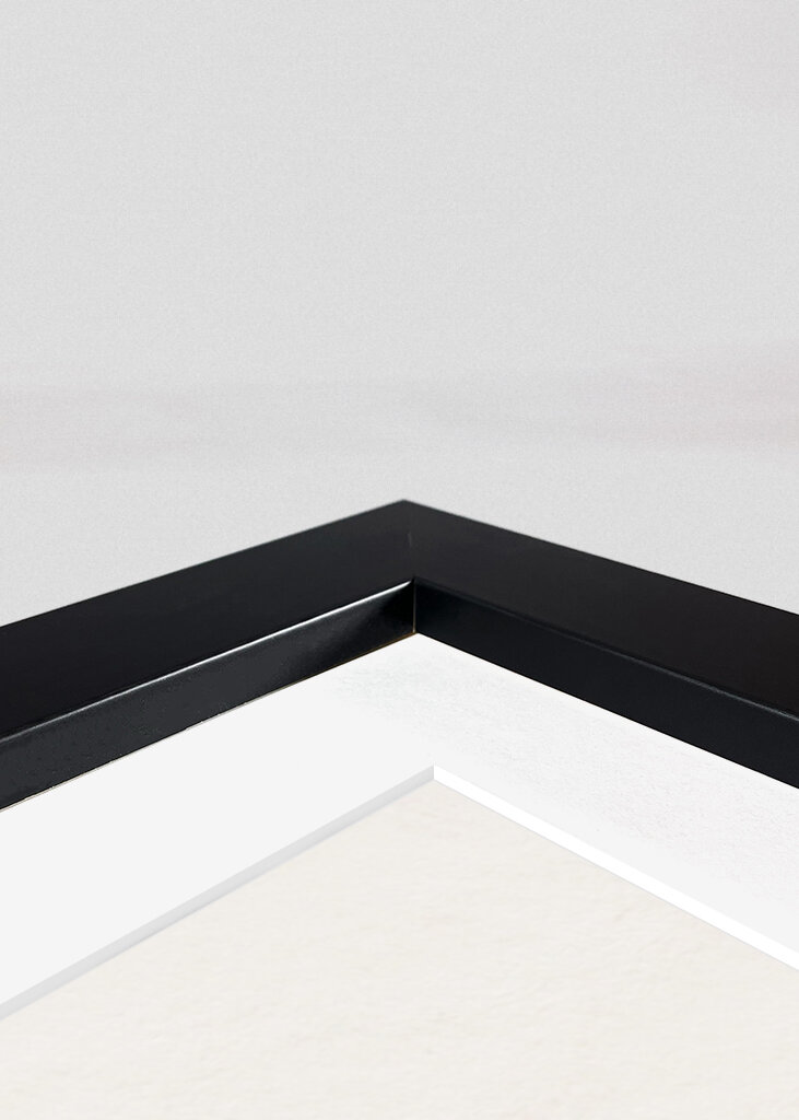 Ethereal Flowers With Subtle Hues