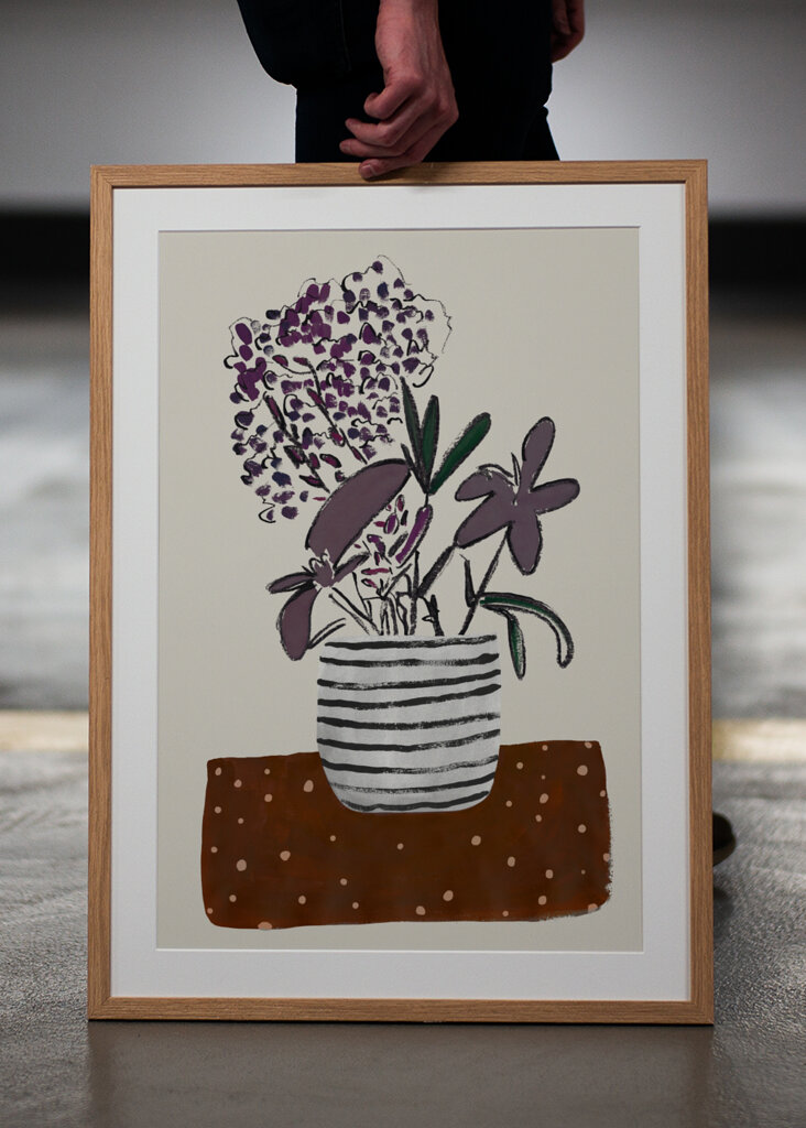 Potted Blooms Striped Vase Dots