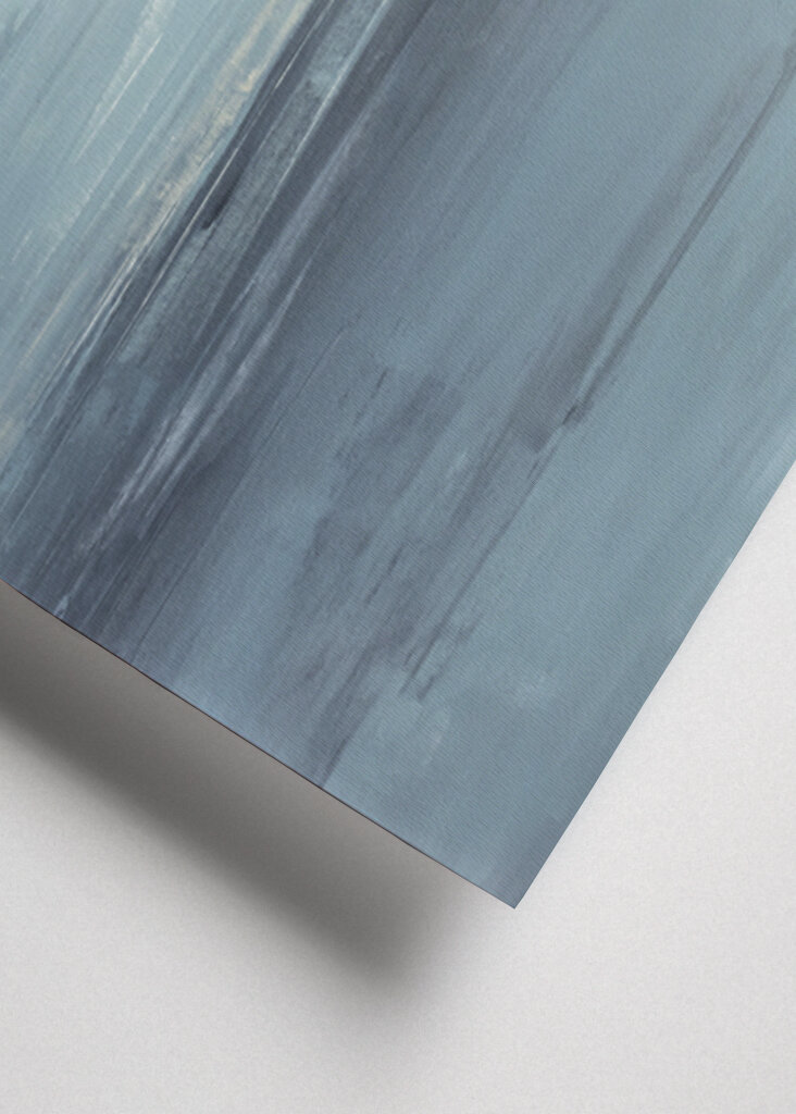 A Serene Foggy Horizon