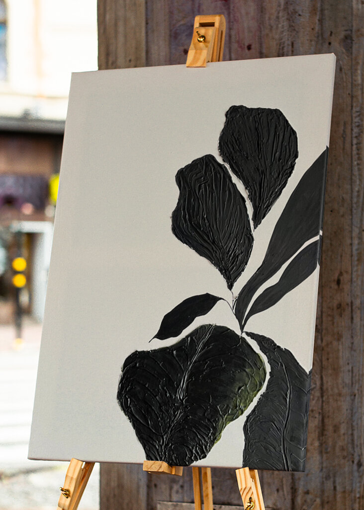 Textured Leaf Elegance