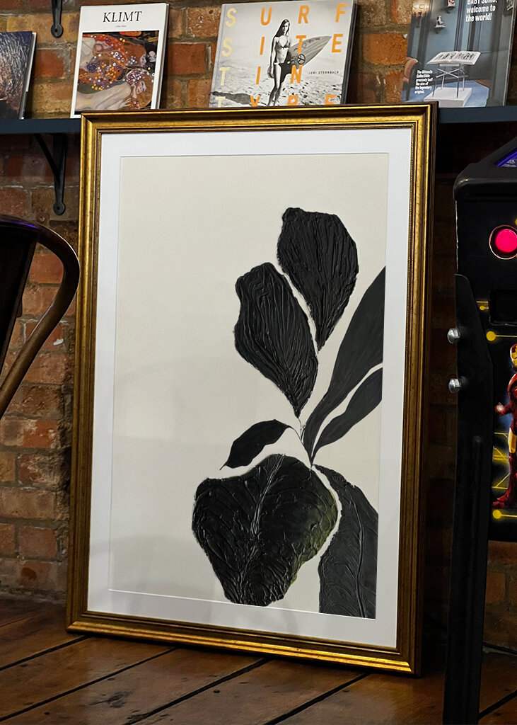 Textured Leaf Elegance